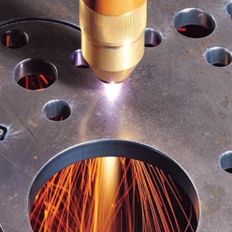 Đột CNC trên thép